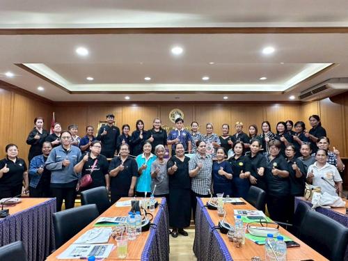 สำนักงานพัฒนาชุมชนอำเภอดอนพุด ร่วมกับคณะกรรมการพัฒนาสตรีตำบลดอนพุด ดำเนินโครงการเพิ่มทักษะการบริหารจัดการกลุ่มอาชีพที่กู้ยืมเงินกองทุนพัฒนาบทบาทสตรีให้มีประสิทธิภาพ อำเภอดอนพุด